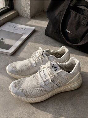 Men’s Y-3 Yohji Yamamoto x Adidas White Boost Sneakers | Size 8